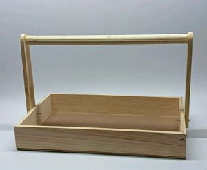 Wooden platter with Handle