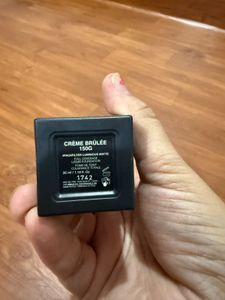 Huda Beauty Foundation Bottle