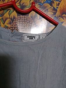 Women's Top