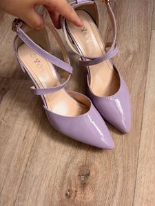 Lavender Patent Pointed Toe Heels