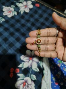 Beautiful Gold Tone Bracelet