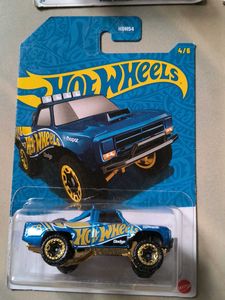 Hotwheels 58th anniversary with chase stingray