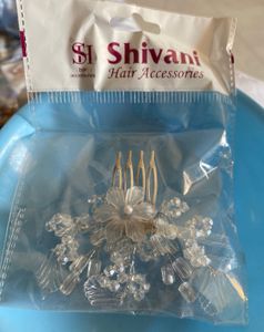 Elegant Crystal Flower Hair Comb