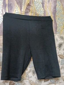 Ribbed Black Biker Shorts