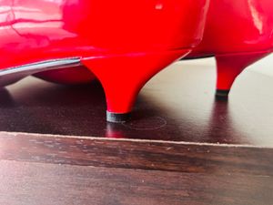 Carlton London Red Pumps,”Fixed Price”