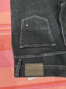 Tommy Hilfiger Dark Wash Jeans