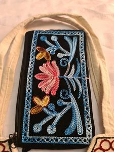 Embroidered Handbag &amp; Wallet Set