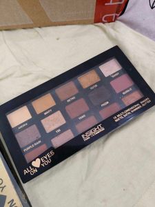 Insight 15 Shade Eyeshadow Palette