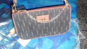 Zouk Clutch with Chain