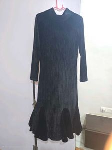 Black Velvet Ribbed Flare Dress