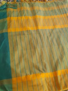 This is saree which look beautiful.