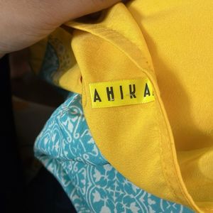 Vibrant Yellow &amp; Blue Printed Kurta