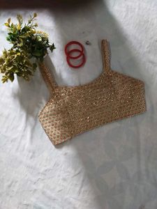 Sparkling Sequin Blouse👜