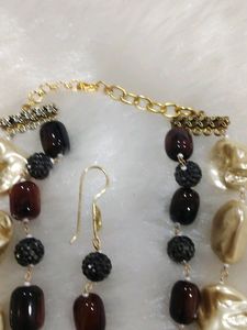 Natural Stone And MOP NECKLACE SET