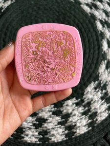 PROMINA Compact Powder