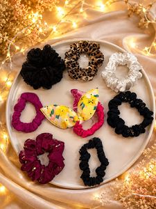 Set of 8 Hair Scrunchies