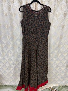 Elegant Black Floral Kurta Set