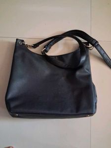 Chic Black Faux Leather Shoulder Bag