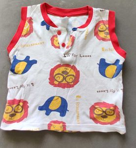 Pair of Pumpoosh White & Red kids Tshirt  & shorts