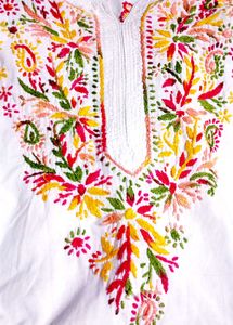 handwork chikenkari kurti