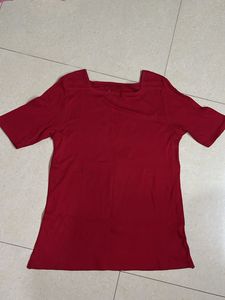 Red Square Neck Top