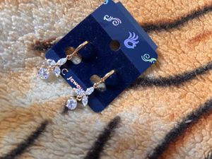 Sparkling Floral Drop Earrings