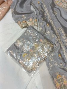 Pakistani style Grey Embroidered Kurta Set