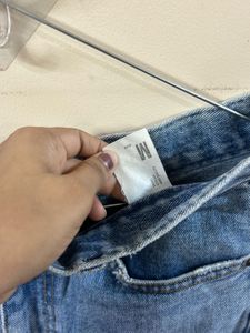Light Wash Cropped Jeans