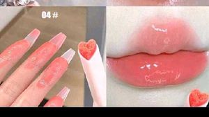 Gege Bear Heart Solid Gloss