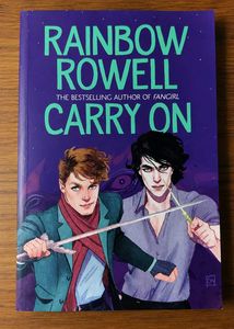 ✨ Original paperback copy Carry On-Rainbow Rowell