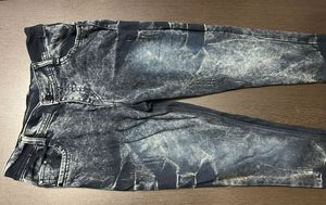 Stylish Acid Wash Jeans
