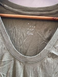 Green Sleeveless Tank Top