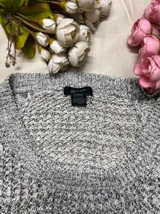 Chic Grey Knit Sweater