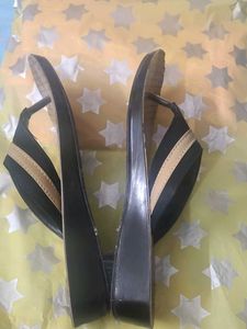 Women footwear