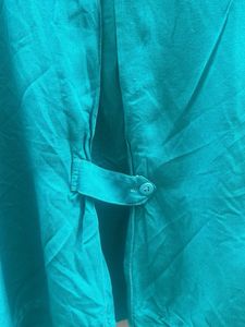 Teal Short Sleeve Button-Up Shirt