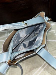 Chic Light Blue Textured Handbag