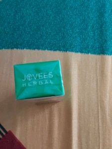 Jovees Herbal Acne Control Serum