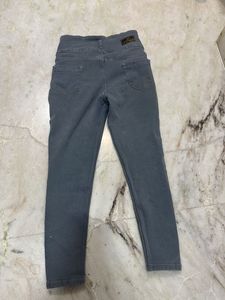 High Waisted Jeans