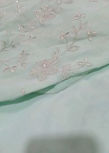 Elegant Embroidered suit sui