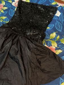 Sparkly Black Strapless Dress