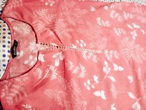 Stylish Pink Floral Print Kurta