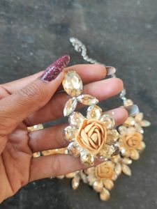 Flower And Stone Set Yellow