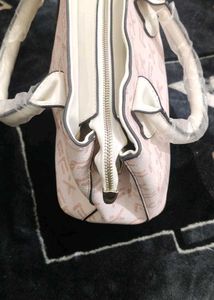 Stylish Patterned Handbag