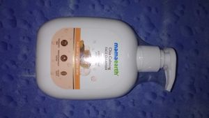 Mamaearth Chia Calming face cleanser