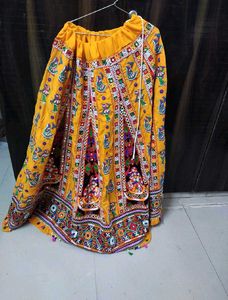navratri lahanga choli
