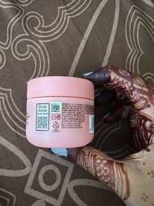 Garnier Niacinamide Fresh &amp; Plump Cream