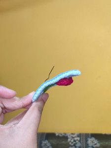 Crocheted tulip hair clips