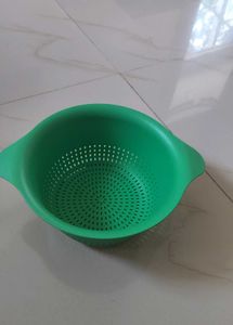 Green Colander Strainer