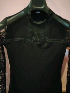 Very Elegant Partywear Net Top