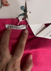zara Ribbed Spaghetti Strap Crop Top (with tag)